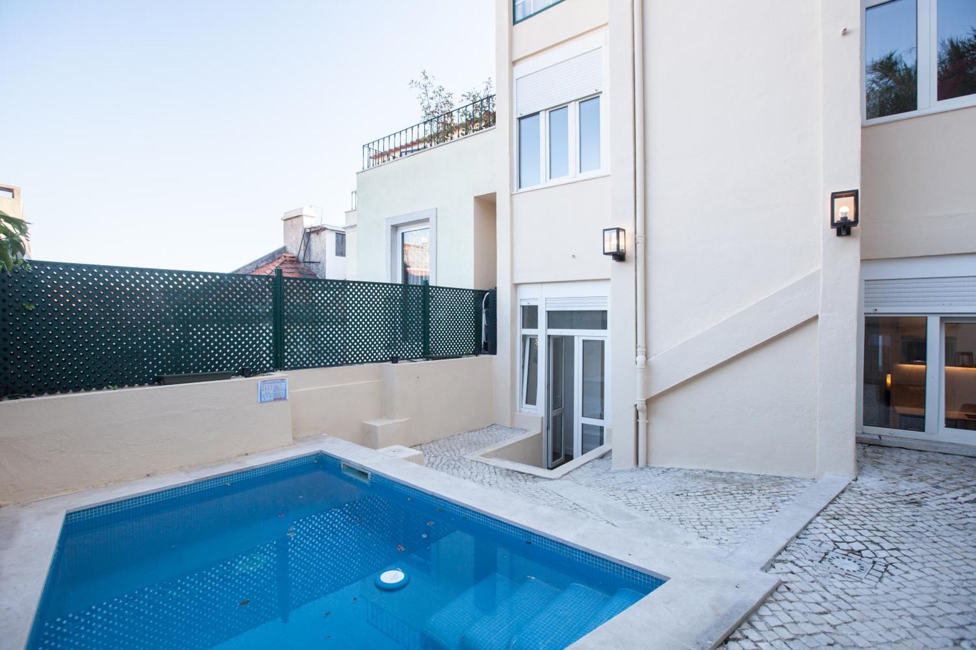 Flh Graca Charming Duplex With Small Pool Lisboa