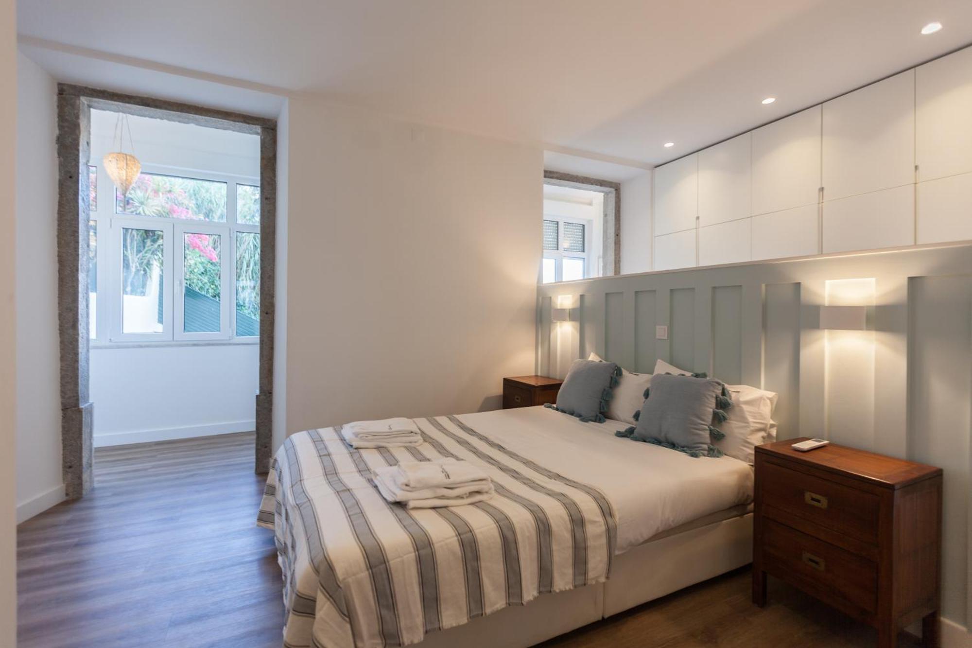 Flh Graca Charming Duplex With Small Pool Apartamento *